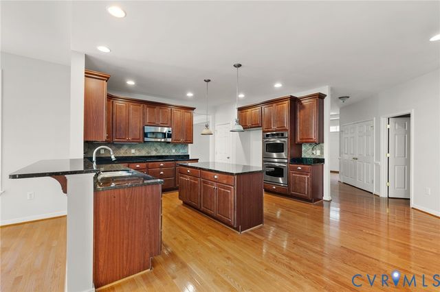 12256 Hampton Valley Ter, Chesterfield, VA 23832