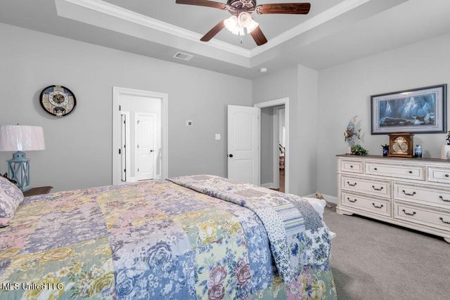 12856 Jackson Lee Drive, Ocean Springs, MS 39564