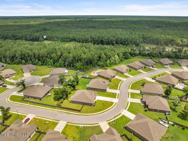 12856 Jackson Lee Drive, Ocean Springs, MS 39564
