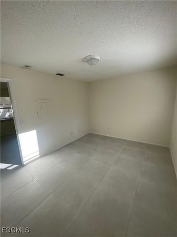 2357-2361 Lafayette ST, Fort Myers, FL 33901