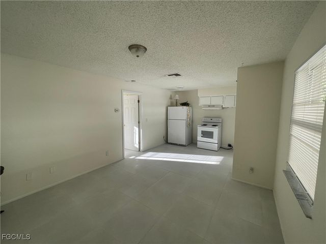 2357-2361 Lafayette ST, Fort Myers, FL 33901