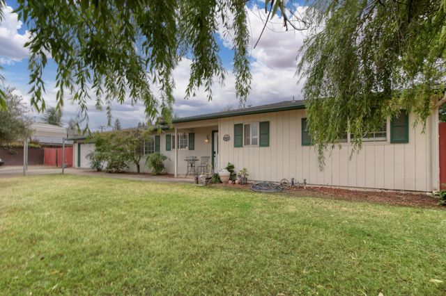 36458 Sparta Ave., Madera, CA 93636
