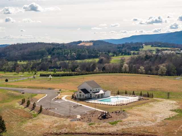 55 River Ridge Drive, Dunlap, TN 37327