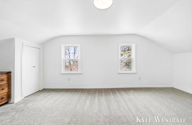 2929 Alden Nash Avenue NE, Lowell, MI 49331