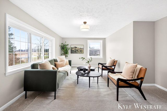 2929 Alden Nash Avenue NE, Lowell, MI 49331