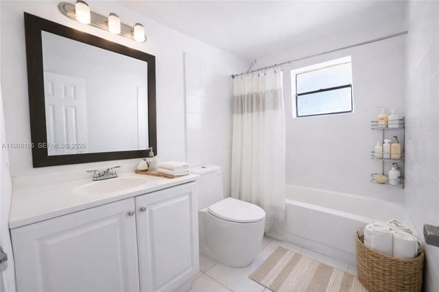 4081 N Dixie Hwy 28, Oakland Park, FL 33334