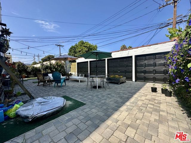 337 N Spaulding Avenue, Los Angeles, CA 90036