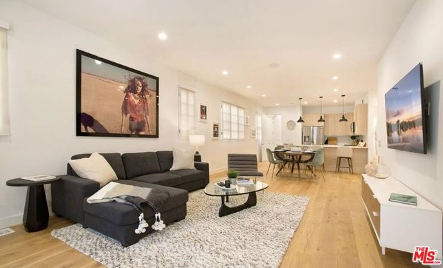 337 N Spaulding Avenue, Los Angeles, CA 90036