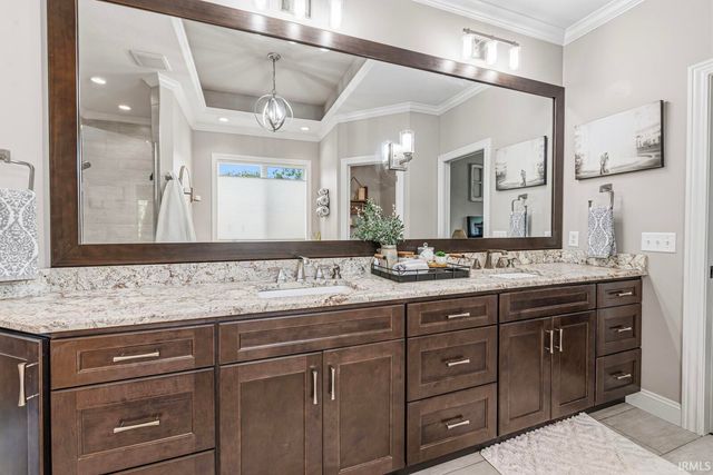 56472 Sylvan Meadows Lane, Bristol, IN 46507