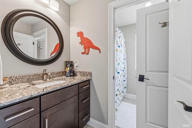56472 Sylvan Meadows Lane, Bristol, IN 46507