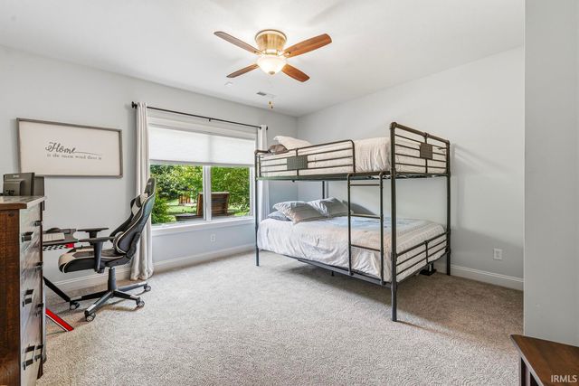 56472 Sylvan Meadows Lane, Bristol, IN 46507