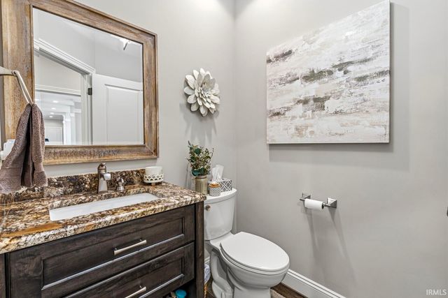 56472 Sylvan Meadows Lane, Bristol, IN 46507