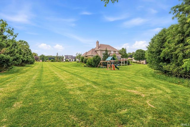 56472 Sylvan Meadows Lane, Bristol, IN 46507