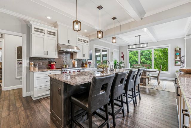 56472 Sylvan Meadows Lane, Bristol, IN 46507