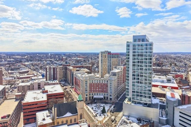 1 Spring St 1004, New Brunswick City, NJ 08901