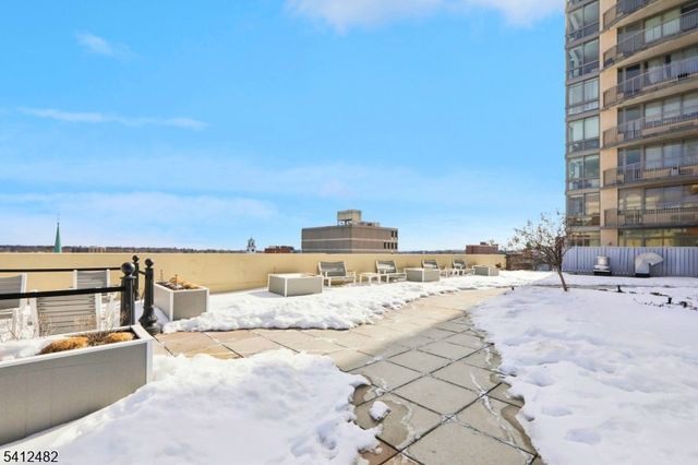 1 Spring St 1004, New Brunswick City, NJ 08901