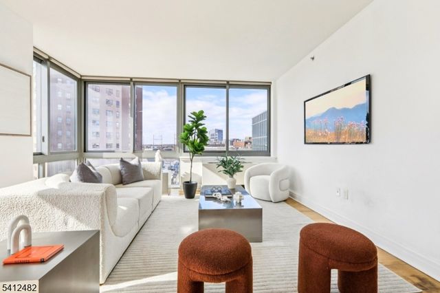 1 Spring St 1004, New Brunswick City, NJ 08901