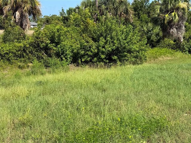198 FAIRWAY ROAD, Rotonda West, FL 33947
