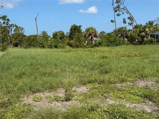 198 FAIRWAY ROAD, Rotonda West, FL 33947
