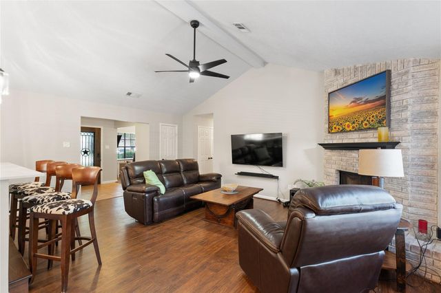 267 E Rainbow Ridge Circle, Spring, TX 77381