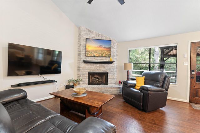 267 E Rainbow Ridge Circle, Spring, TX 77381