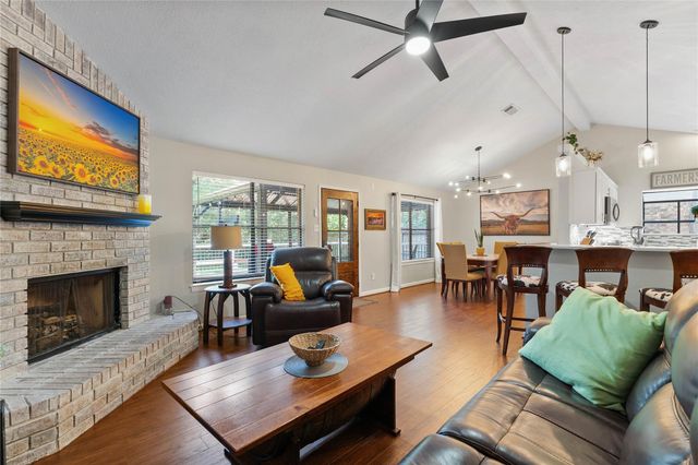 267 E Rainbow Ridge Circle, Spring, TX 77381