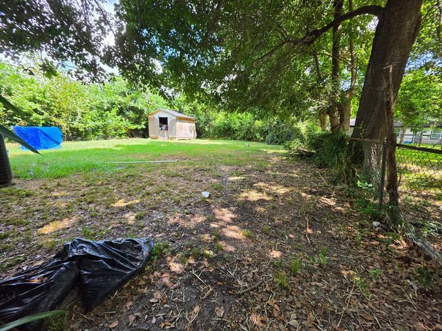 6107 Beldart Street, Houston, TX 77033