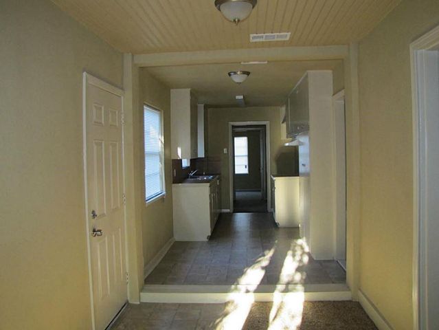 6107 Beldart Street, Houston, TX 77033
