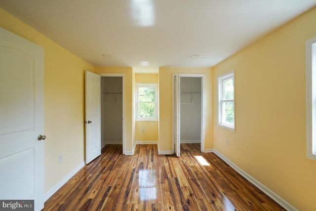 28-30 E MAIN ST, Newark, DE 19702