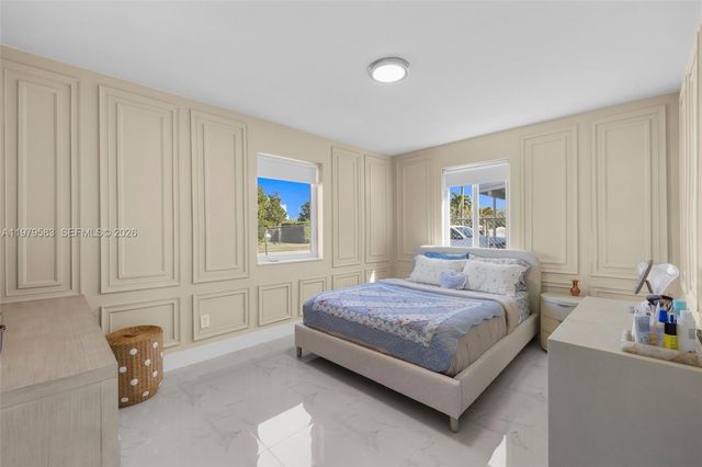 10750 SW 43rd Ln, Miami, FL 33165