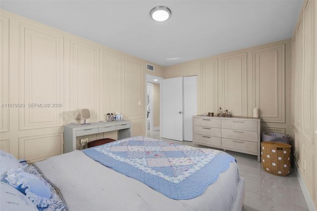 10750 SW 43rd Ln, Miami, FL 33165