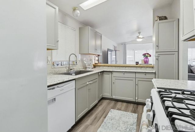 7908 Rancho Fanita Dr SPC 17, Santee, CA 92071