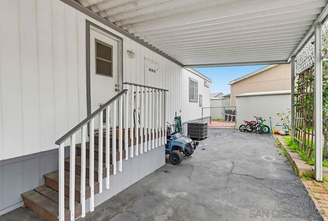 7908 Rancho Fanita Dr SPC 17, Santee, CA 92071