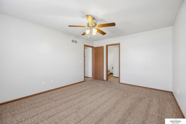 1120 Geranium Drive, Lincoln, NE 68521