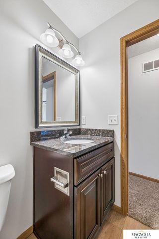 1120 Geranium Drive, Lincoln, NE 68521