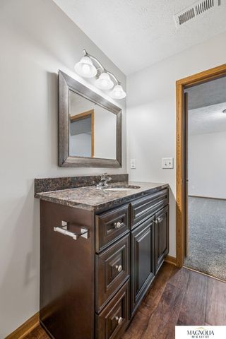 1120 Geranium Drive, Lincoln, NE 68521