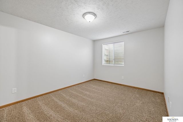 1120 Geranium Drive, Lincoln, NE 68521