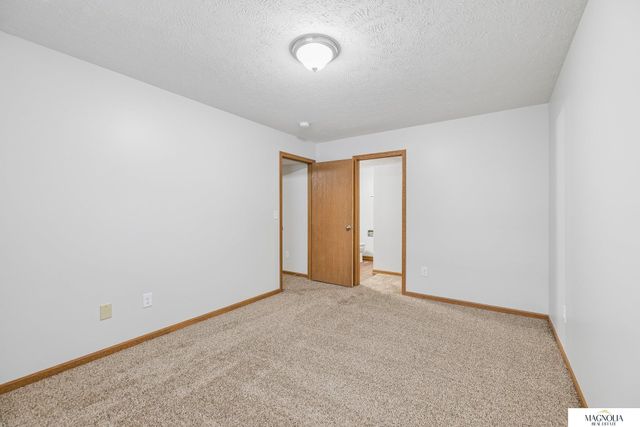 1120 Geranium Drive, Lincoln, NE 68521