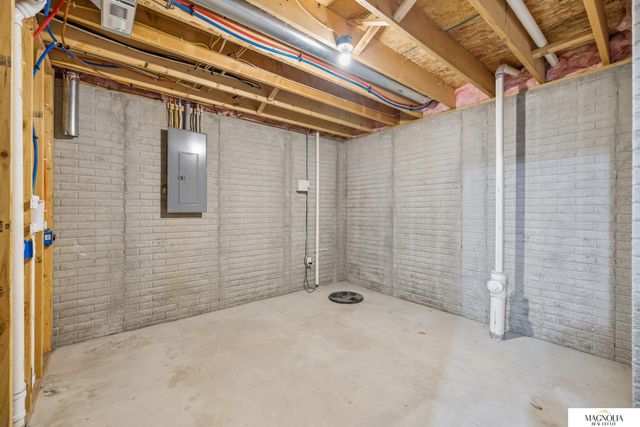 1120 Geranium Drive, Lincoln, NE 68521