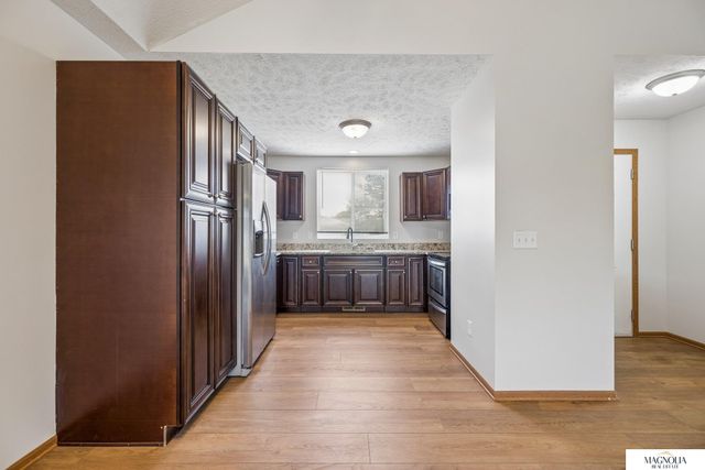 1120 Geranium Drive, Lincoln, NE 68521