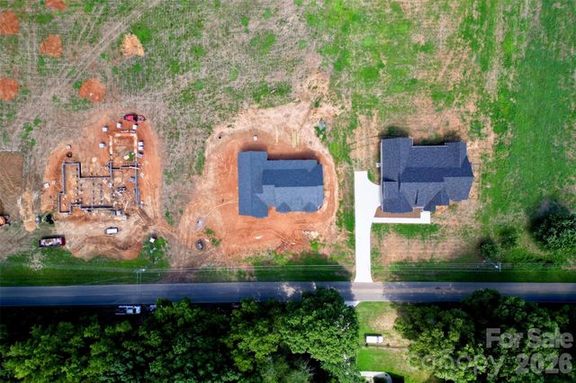 355 New Salem Road 3, Statesville, NC 28625