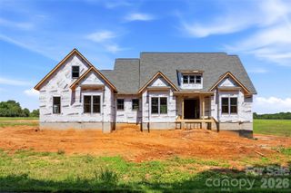 355 New Salem Road 3, Statesville, NC 28625