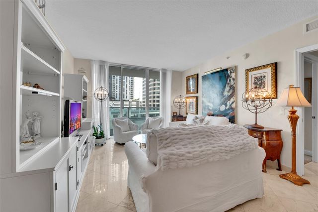 350 SE 2nd Street 850, Fort Lauderdale, FL 33301