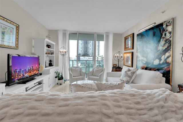 350 SE 2nd Street 850, Fort Lauderdale, FL 33301