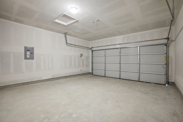 134 Summer DR, Elgin, TX 78621