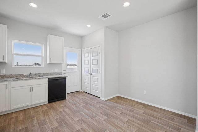 134 Summer DR, Elgin, TX 78621