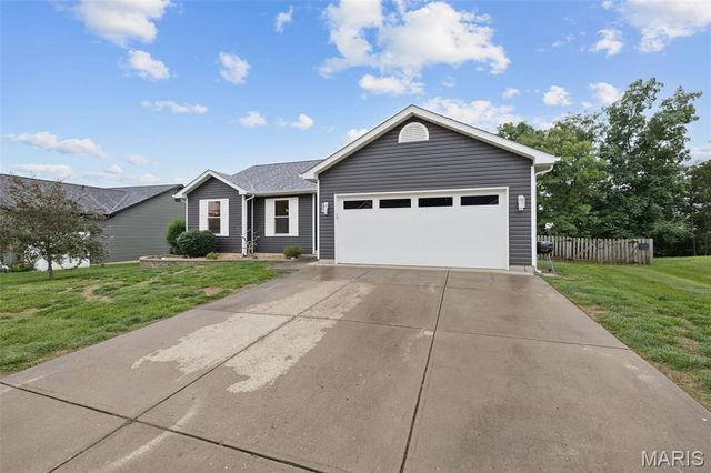 2330 Garden Lane, Festus, MO 63028