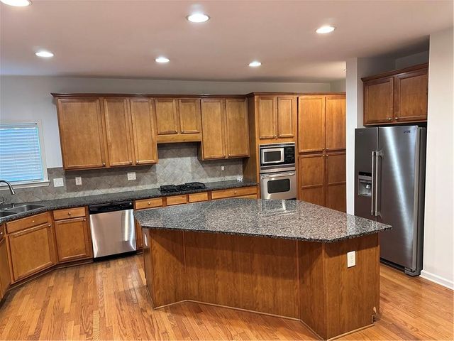 279 Collins View Court, Lawrenceville, GA 30043