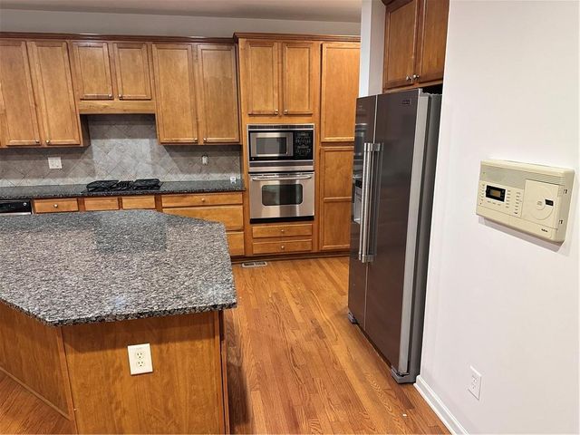 279 Collins View Court, Lawrenceville, GA 30043