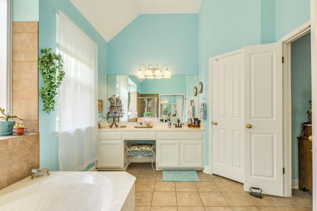 307 N Rainbow Bridge DR, Cedar Park, TX 78613